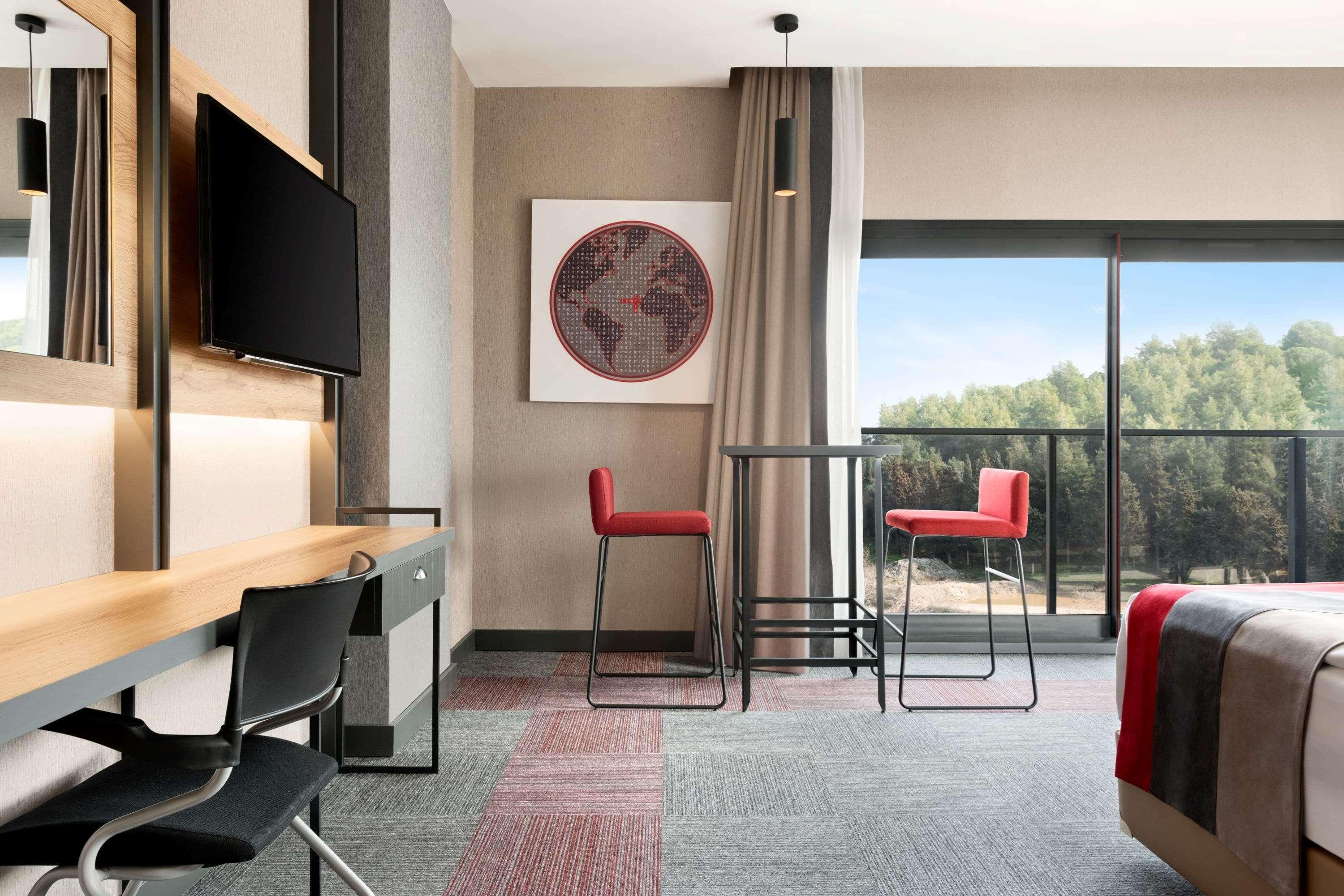 Ramada By Wyndham Tire Hotel Ngoại thất bức ảnh