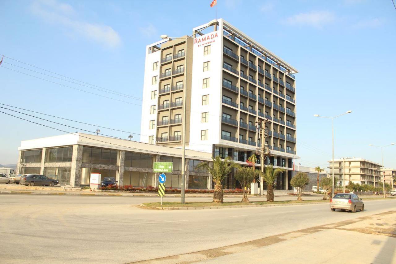 Ramada By Wyndham Tire Hotel Ngoại thất bức ảnh