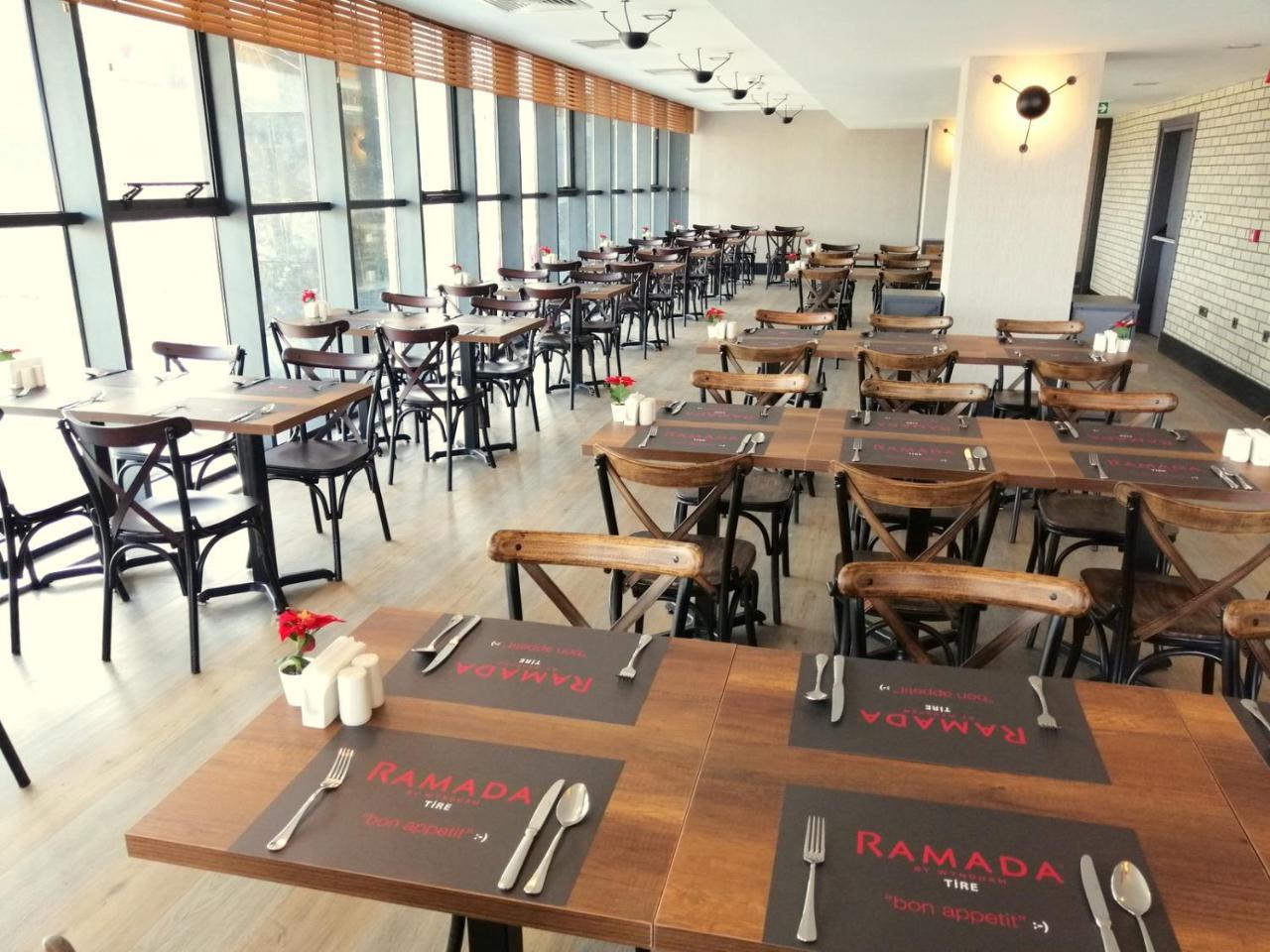Ramada By Wyndham Tire Hotel Ngoại thất bức ảnh